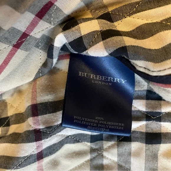 Burberry Black Quilted Jacket - Picture 6 of 11